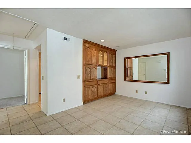 4060 Aeolia Way, Oceanside, California 92056