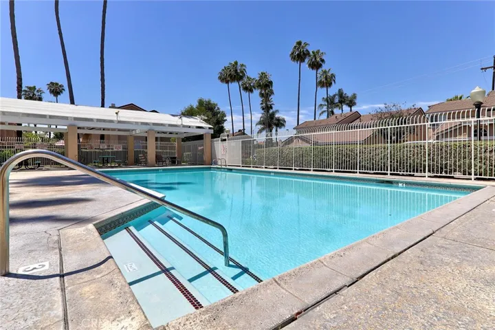 Beautifully maintained year round swimming pool!