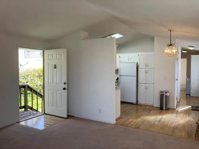 2 Sand Dunes Court, Half Moon Bay, California 94019