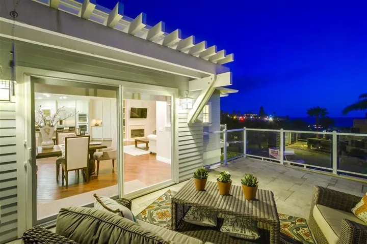 203 3rd Street, Encinitas, California 92024