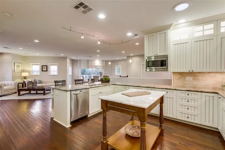 203 3rd Street, Encinitas, California 92024