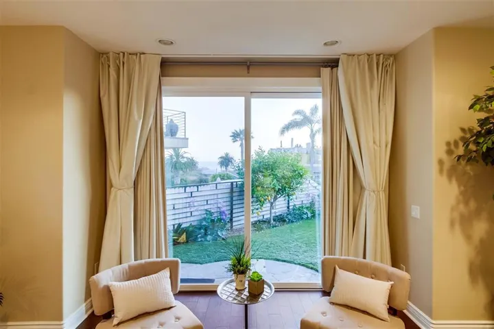 203 3rd Street, Encinitas, California 92024