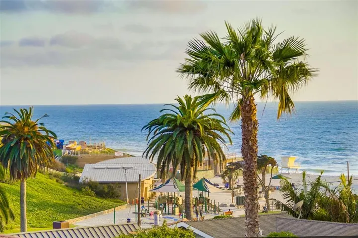 203 3rd Street, Encinitas, California 92024