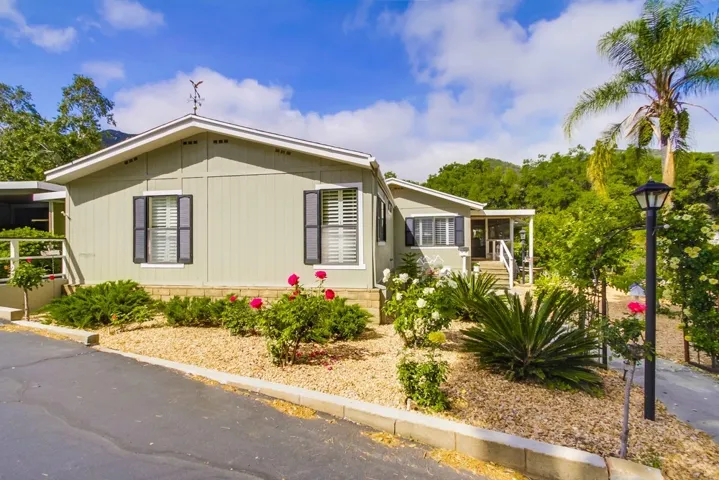 8975 Lawrence Welk Drive 9, Escondido, California 92026