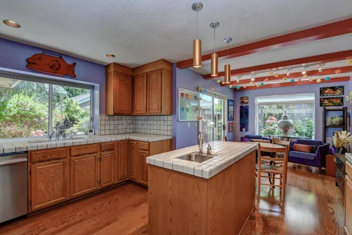 1059 Carson Drive, Sunnyvale, California 94086