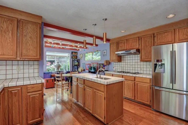 1059 Carson Drive, Sunnyvale, California 94086