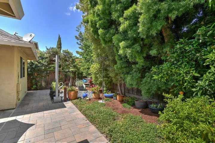 1059 Carson Drive, Sunnyvale, California 94086