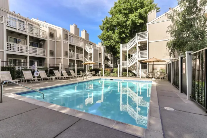 2715 Oak Road I, Walnut Creek, California 94597
