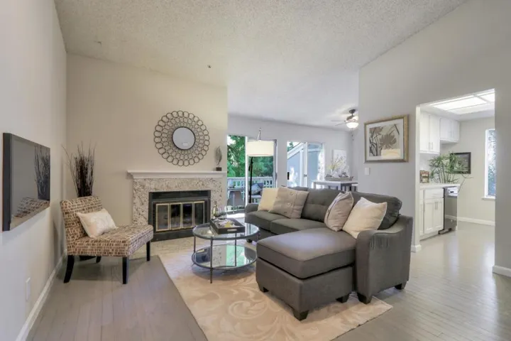 2715 Oak Road I, Walnut Creek, California 94597