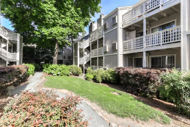 2715 Oak Road I, Walnut Creek, California 94597