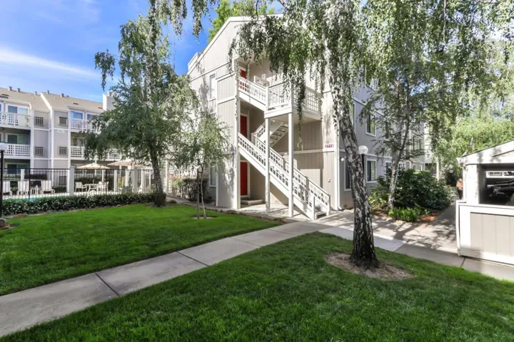 2715 Oak Road I, Walnut Creek, California 94597