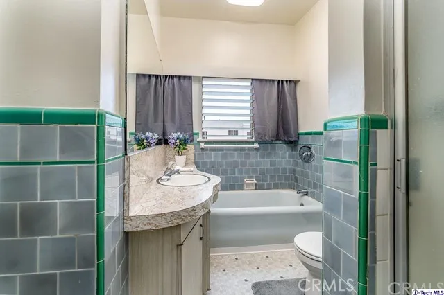 630 Raleigh Street, Glendale, California 91205