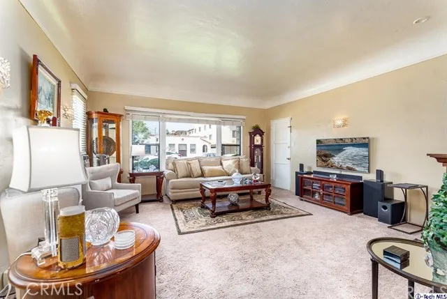 630 Raleigh Street, Glendale, California 91205