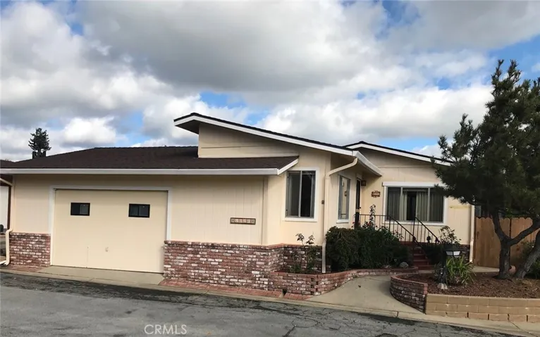 1036 Stephanie Drive 20, San Luis Obispo, California 93405
