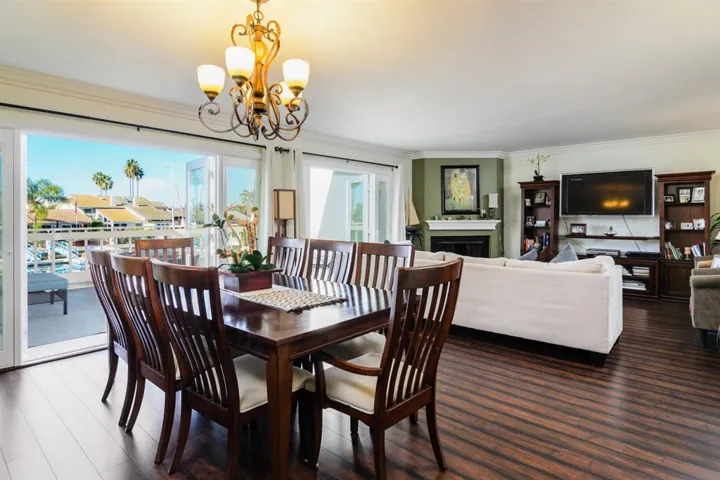 82 Antigua Ct., San Diego, California 92118