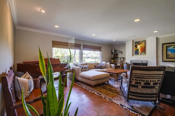 951 San Pablo Way, San Marcos, California 92078