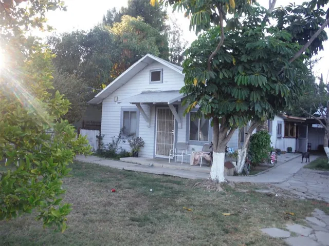 8910 Olive Dr, Spring Valley, California 91977