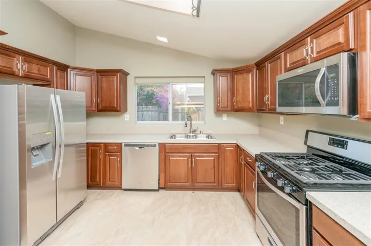 642 N Elm Street, Escondido, California 92025