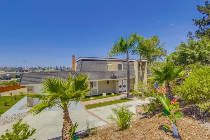 2213 Oceanview, Oceanside, California 92056