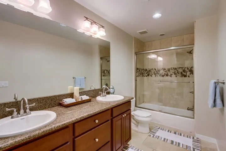 2013 Mackinnon Ave, Cardiff By The Sea, California 92007