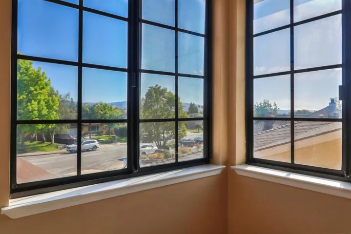 1650 Bodega Court, Hollister, California 95023