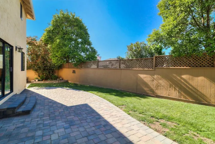 1650 Bodega Court, Hollister, California 95023