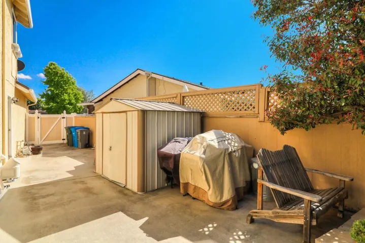 1650 Bodega Court, Hollister, California 95023