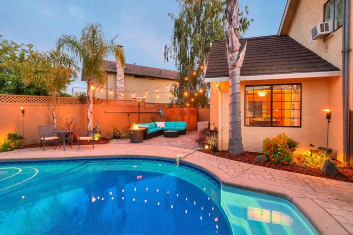 1650 Bodega Court, Hollister, California 95023