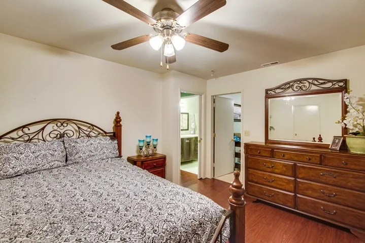 102 Oxbow, Encinitas, California 92024