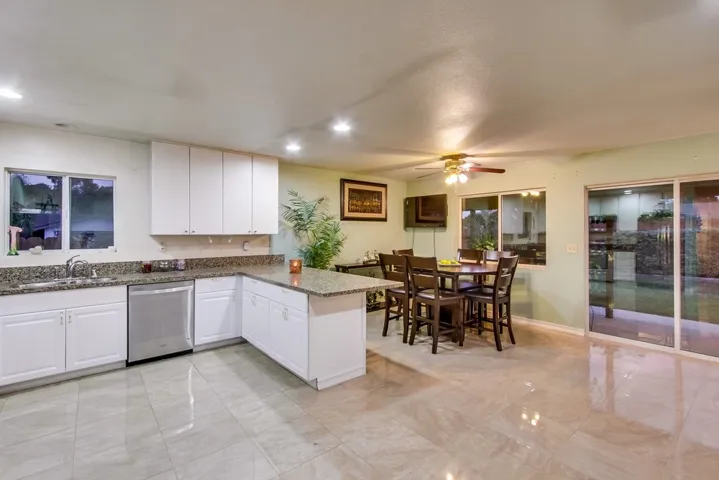 102 Oxbow, Encinitas, California 92024