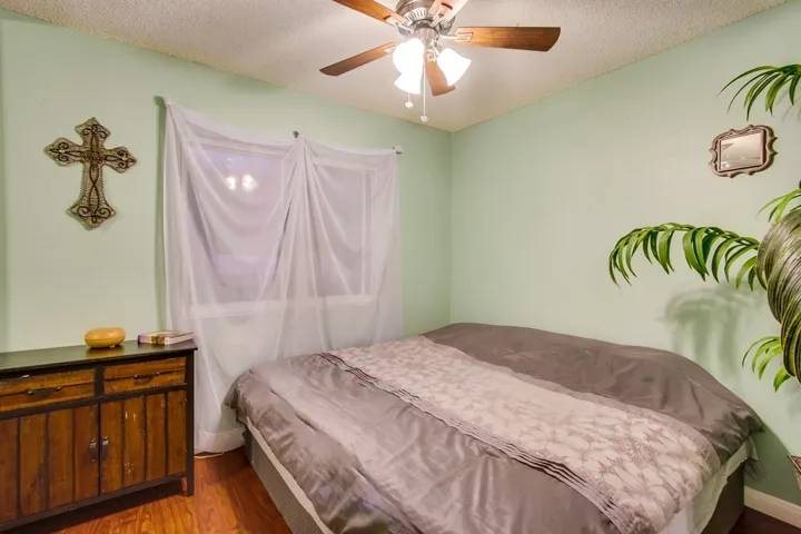 102 Oxbow, Encinitas, California 92024