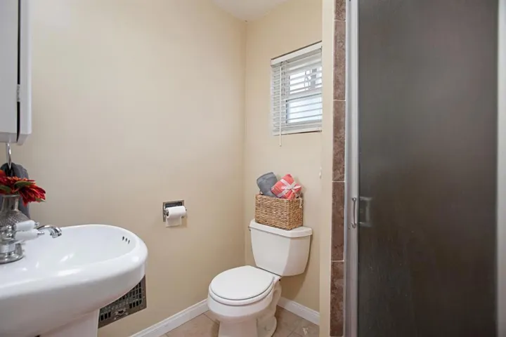 6743 Vigo Drive, La Mesa, California 91942