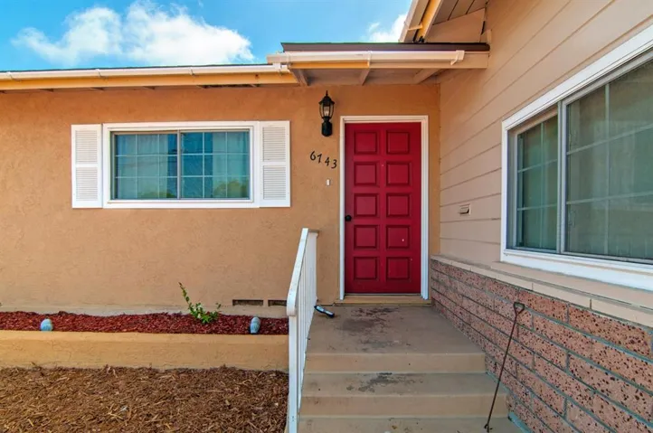 6743 Vigo Drive, La Mesa, California 91942