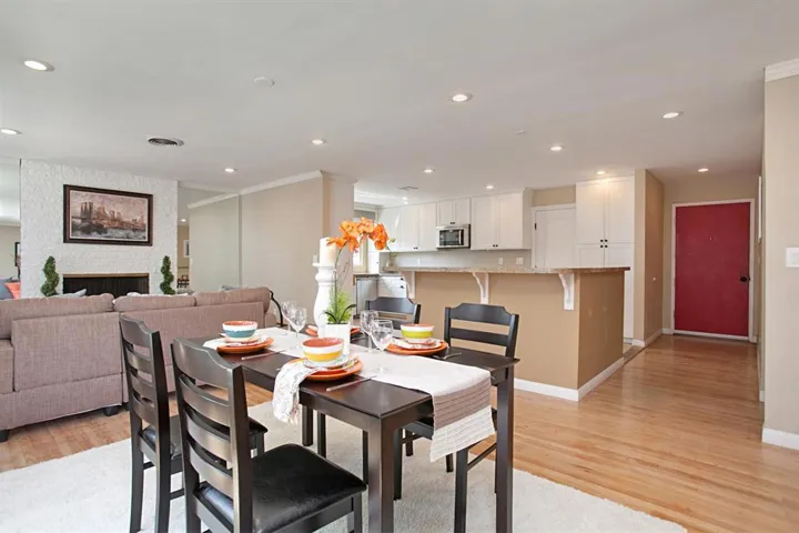 6743 Vigo Drive, La Mesa, California 91942