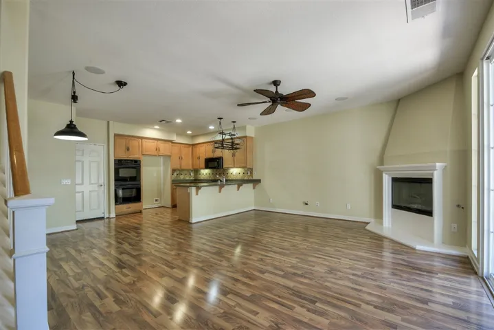 7749 Calle Andar, Carlsbad, California 92009