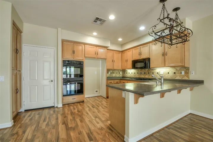 7749 Calle Andar, Carlsbad, California 92009