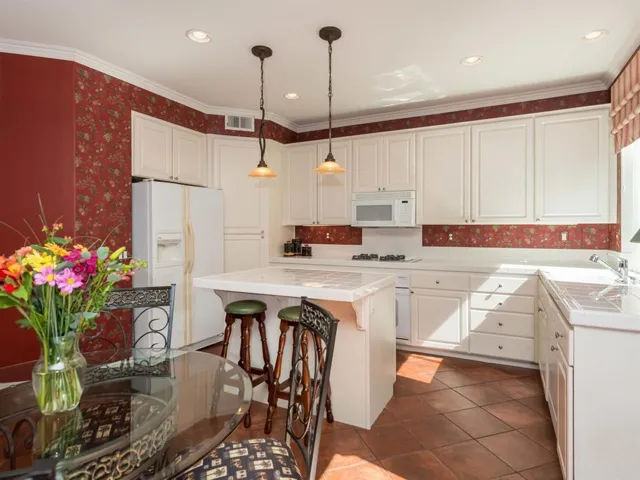 555 Dew Point Avenue, Carlsbad, California 92011