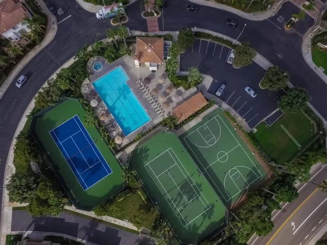 555 Dew Point Avenue, Carlsbad, California 92011