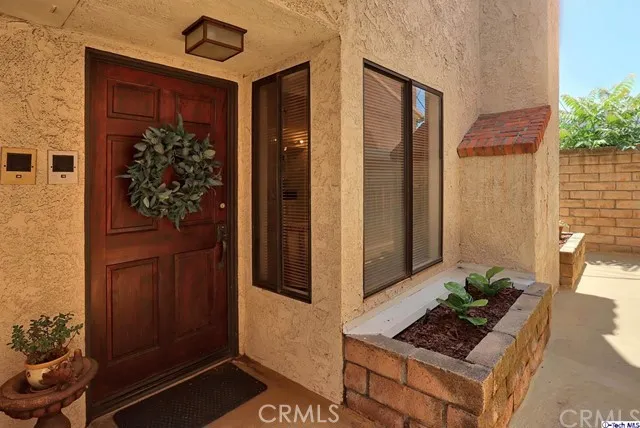 430 W Dryden Street 6, Glendale, California 91202