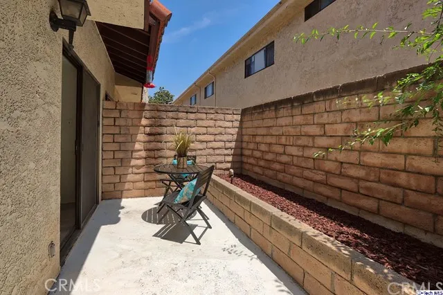 430 W Dryden Street 6, Glendale, California 91202