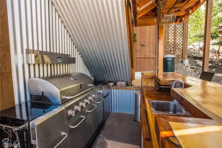 1165 Green Mountain Drive, Big Bear, California 92314