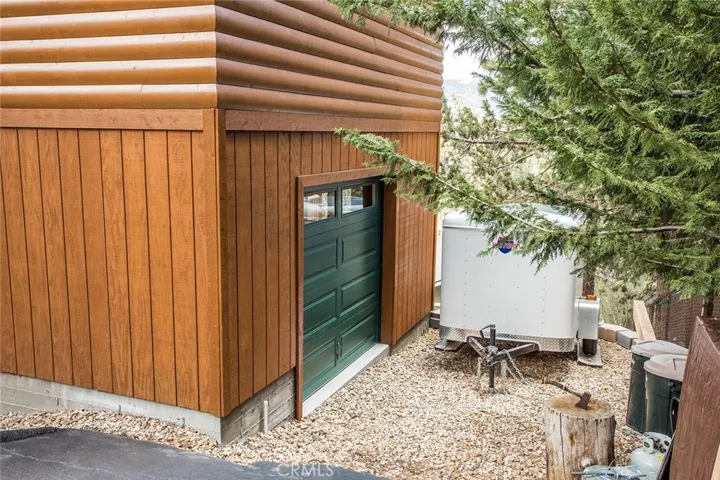 1165 Green Mountain Drive, Big Bear, California 92314