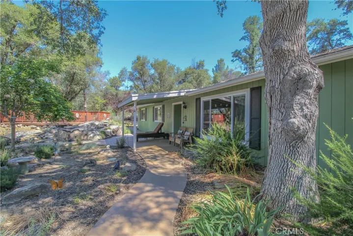 40534 Big Oak Flat Road S, Oakhurst, California 93644