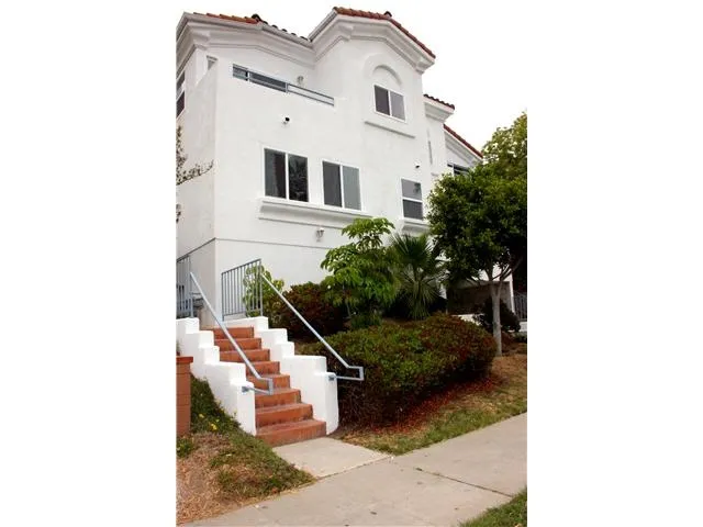 1614 Chalcedony, San Diego, California 92109