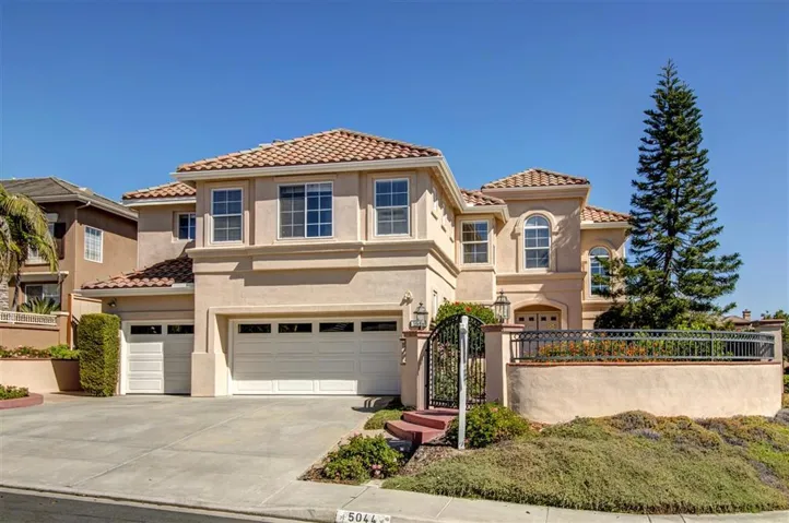 5044 Pearlman Way, San Diego, California 92130