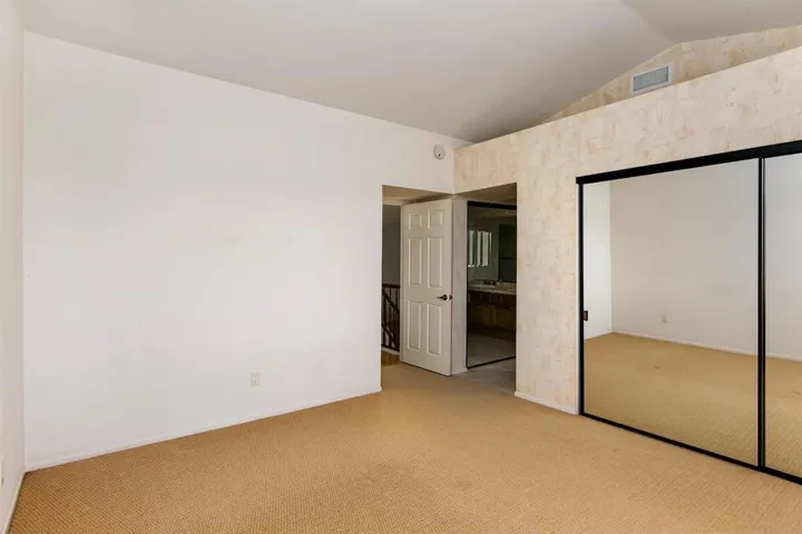 7216 Lantana, Carlsbad, California 92011