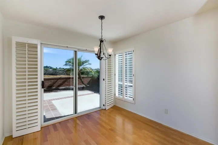 7216 Lantana, Carlsbad, California 92011