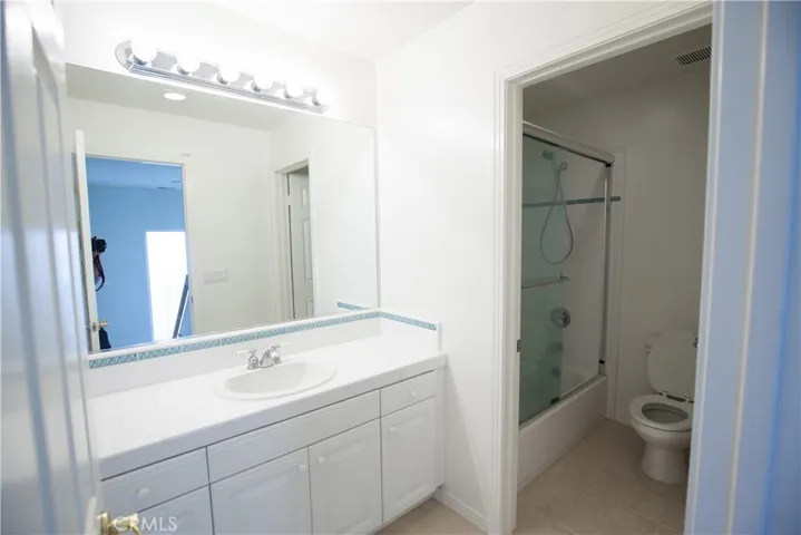 2889 Plaza Del Amo 910, Torrance, California 90503