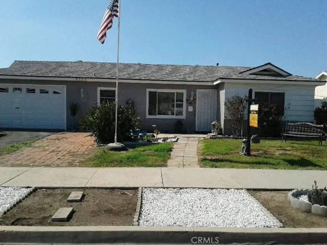 9225 Stoyer Drive, Santee, California 92071