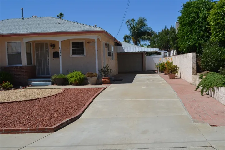 8450 Nentra, La Mesa, California 91942